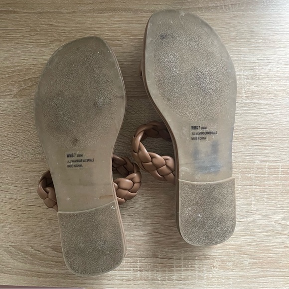 Dolce Vita Brown Braided Flat Sandals - Picture 3 of 4